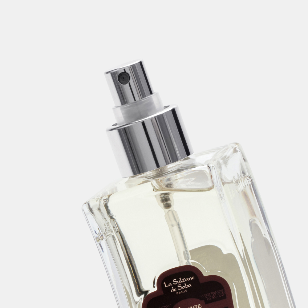 Парфюмированный увлажняющий спрей для тела La Sultane de Saba Лотос и Франжипани, 200 мл